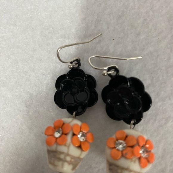 Day of the  Dead Skull Dangle Earrings (DH) - Picture 2 of 8